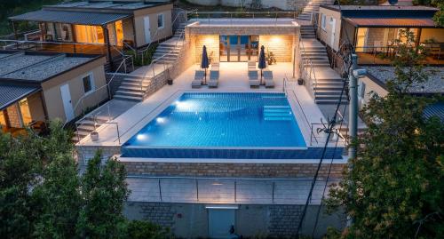 BooRA glamp experience & Heated infinity pool in Senj, Croatia