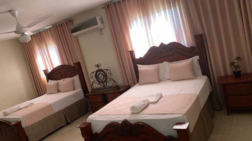 Aparta Hotel Venecia Montecristi in San Fernando De Monte Cristi, Dominican Republic