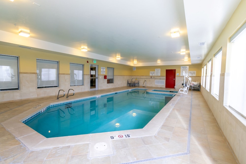 Holiday Inn Express Hotel & Suites Limon I 70 by IHG - photo 19