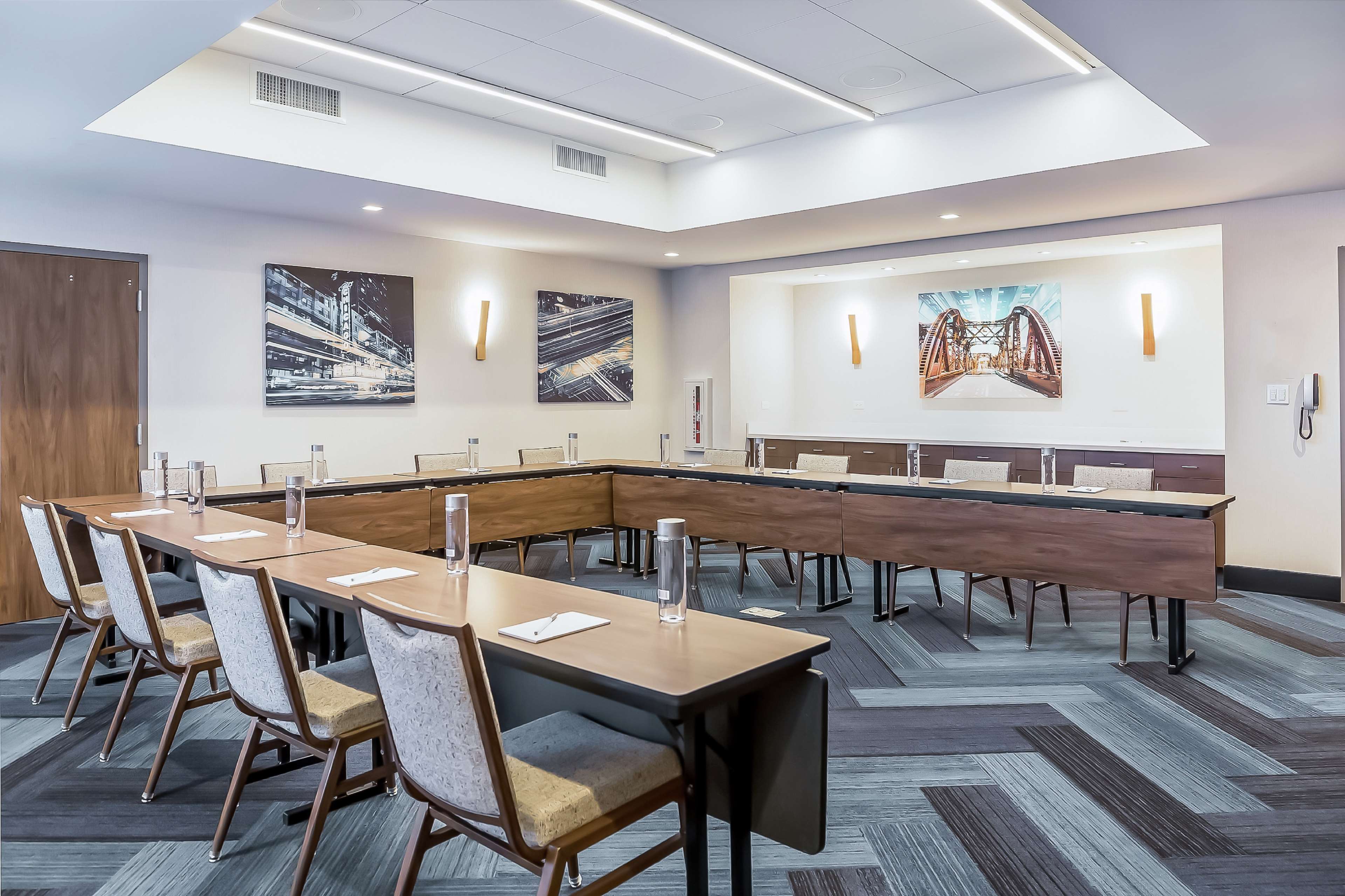 Hampton Inn & Suites Bridgeview Chicago - photo 14