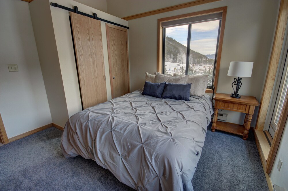 Slopeside 2800 - photo 2