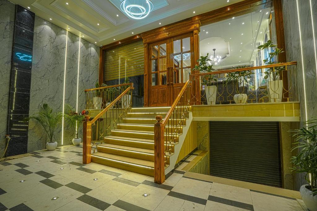 Hotel Grand Cabbana By Levelup Hotels