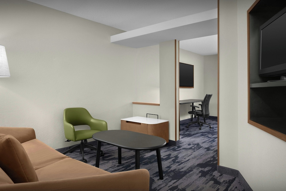 Fairfield Inn & Suites by Marriott Sarasota Lakewood Ranch - photo 15