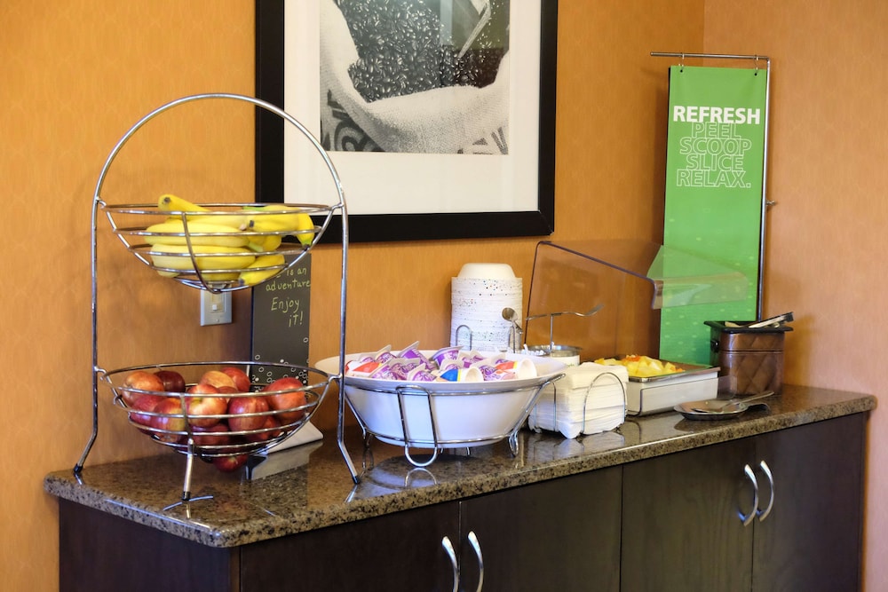 Hampton Inn Lima - photo 37