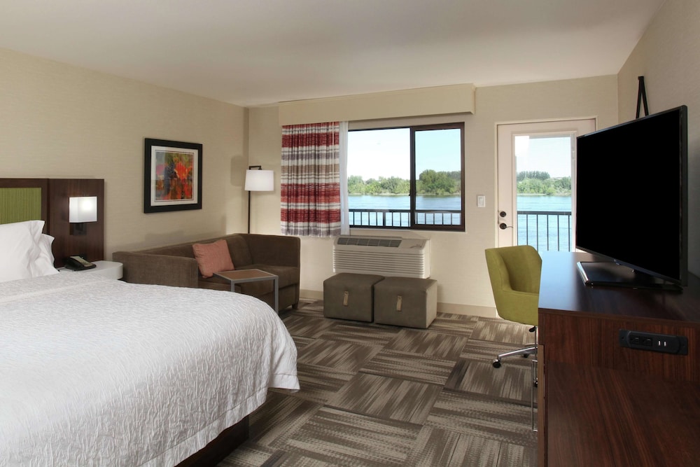 Hampton Inn Richland Tri Cities - photo 12