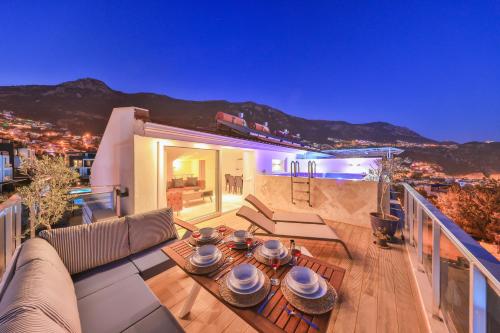 Olive View Penthouse — 4-Star Luxury Hotel in Kalkan, Turkey