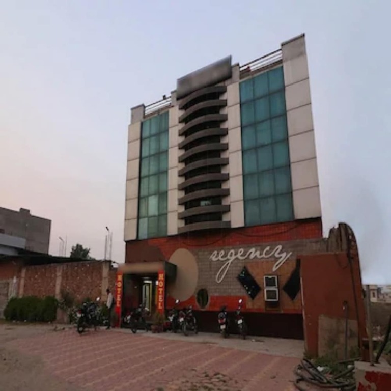 Goroomgo Pal Regency Ambala — hotel in Rajpura
