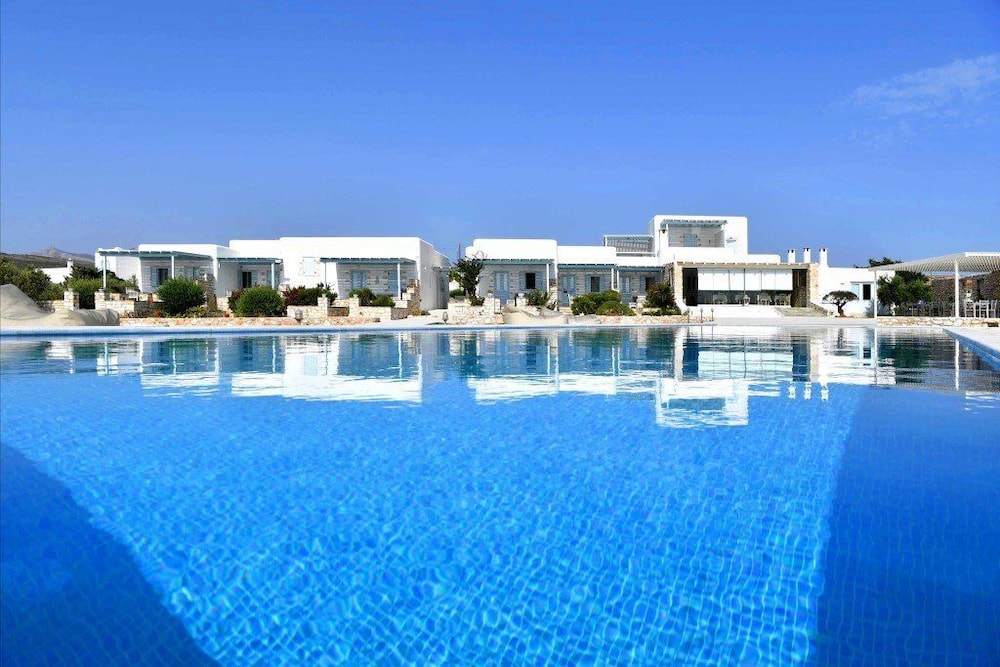 Ambelas Mare — 4-Star Luxury Hotel in Paros, Greece
