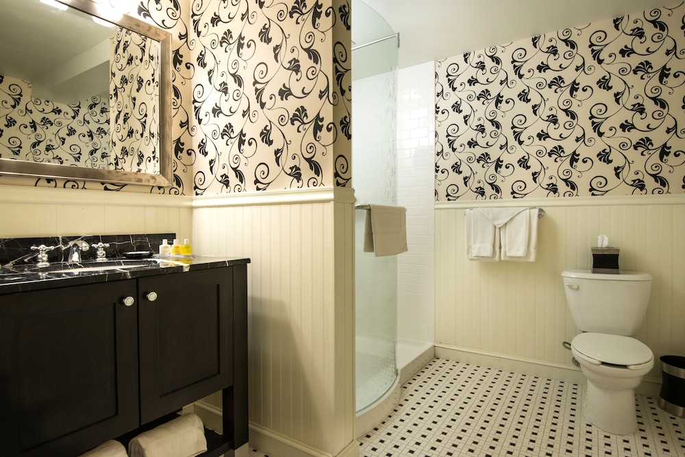 Fairfield Inn & Suites by Marriott Keene Downtown - photo 16