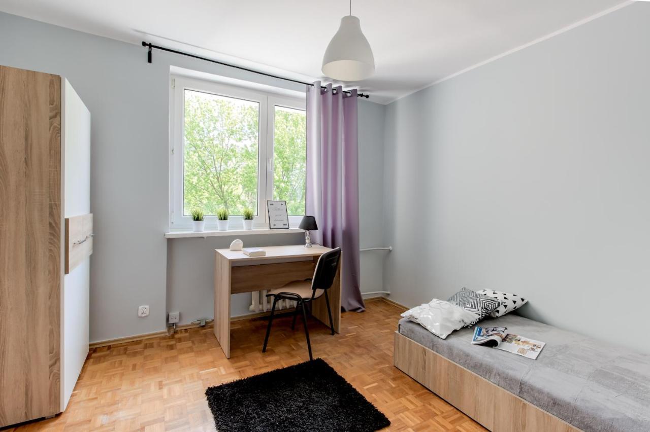Krzywon 8 Rooms - last minute hotel in Warsaw