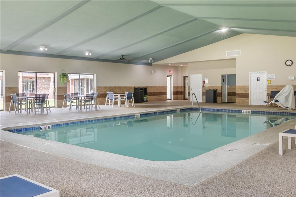 Best Western Plus Keene Hotel - photo 6