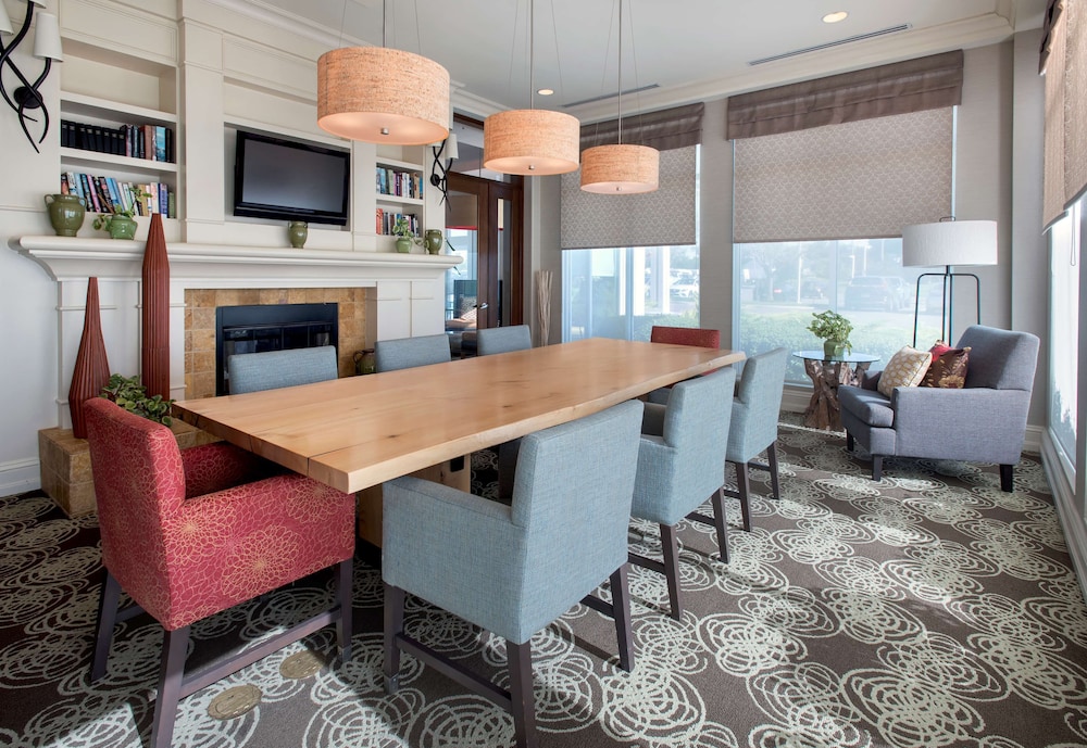 Hilton Garden Inn Riverhead - photo 2