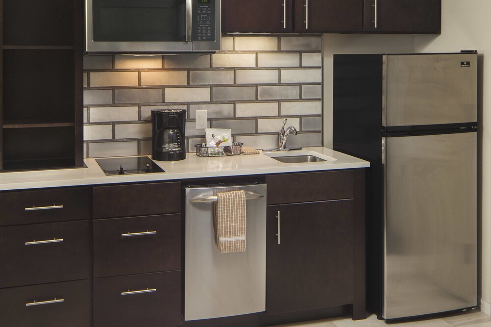 TownePlace Suites by Marriott Foley at OWA - photo 5