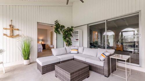 2472 Rosa — 4-Star Luxury Hotel in Punta Gorda, United States