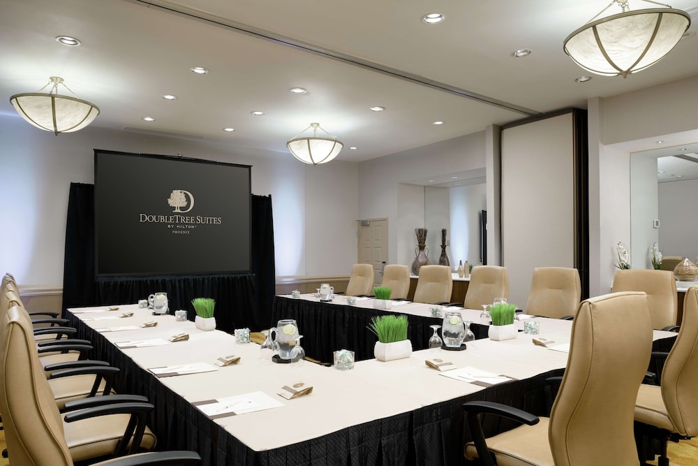 DoubleTree Suites by Hilton Phoenix - photo 60