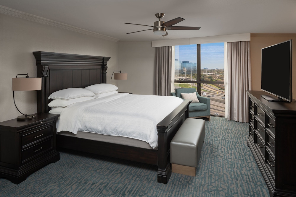 Sheraton Dallas Hotel by the Galleria - photo 8