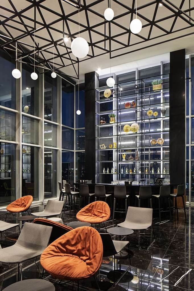 Galeria Plaza Monterrey Lounge