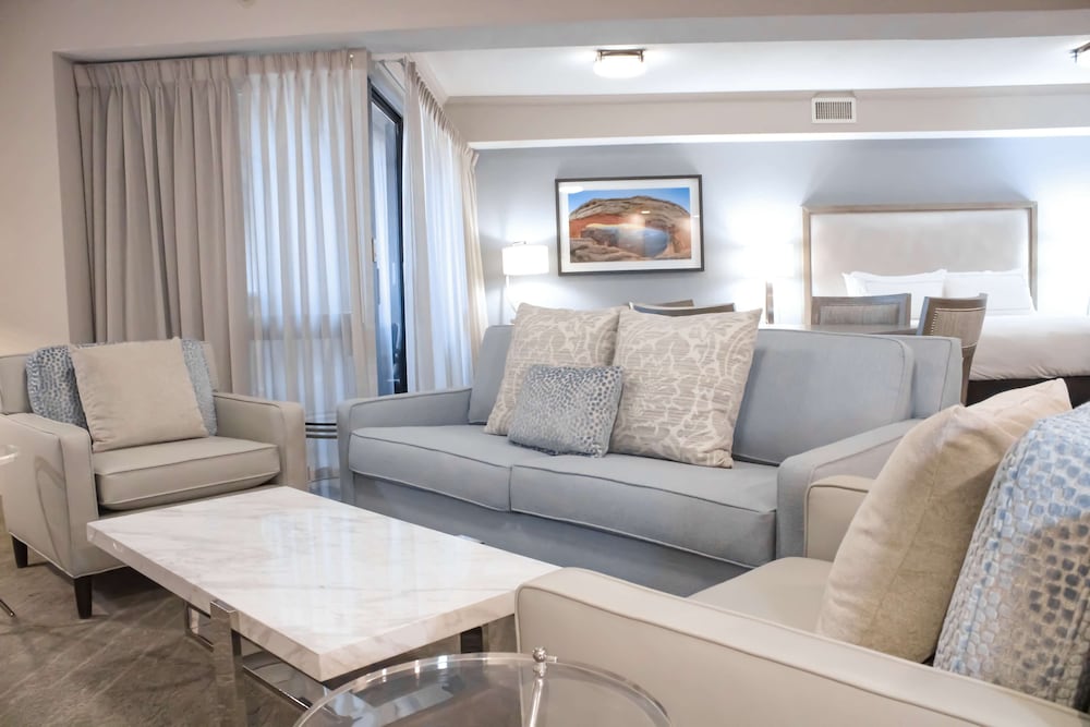 DoubleTree by Hilton Phoenix Mesa - photo 21