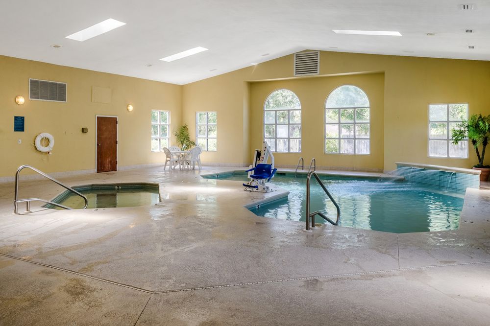 La Quinta Inn Gulf Shores - photo 49