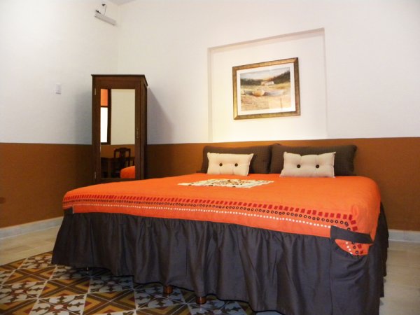 Guest room
