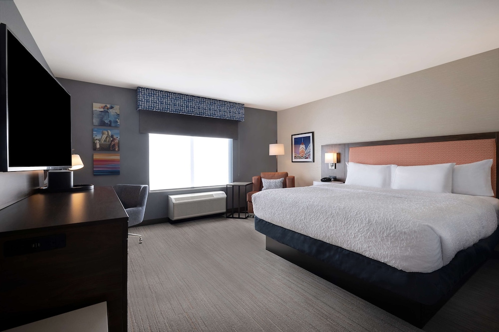 Hampton Inn Crown Point - photo 3