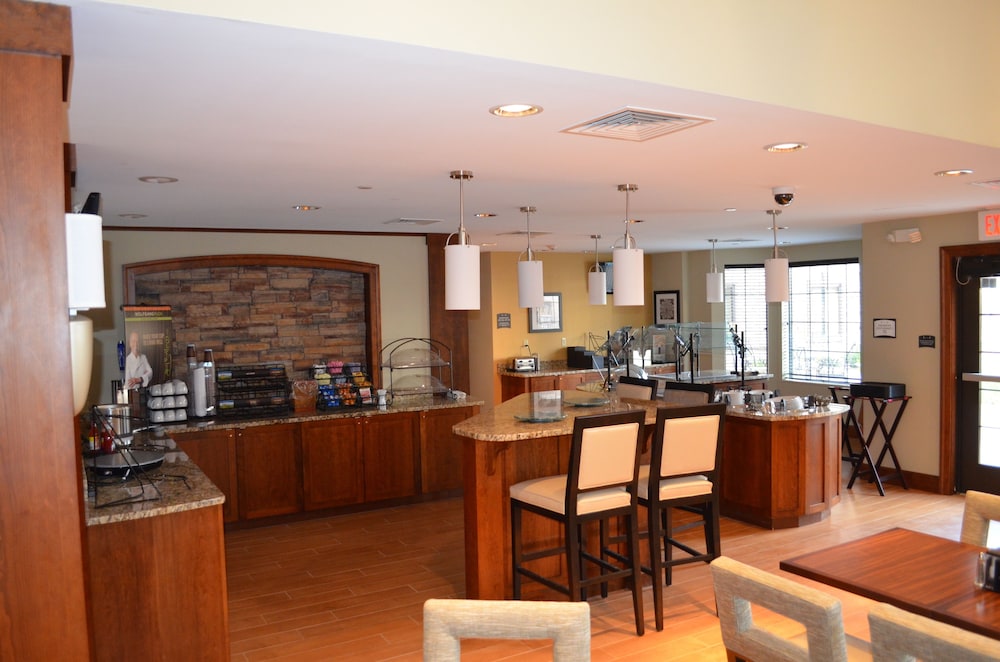 Staybridge Suites Bowling Green by IHG - photo 53