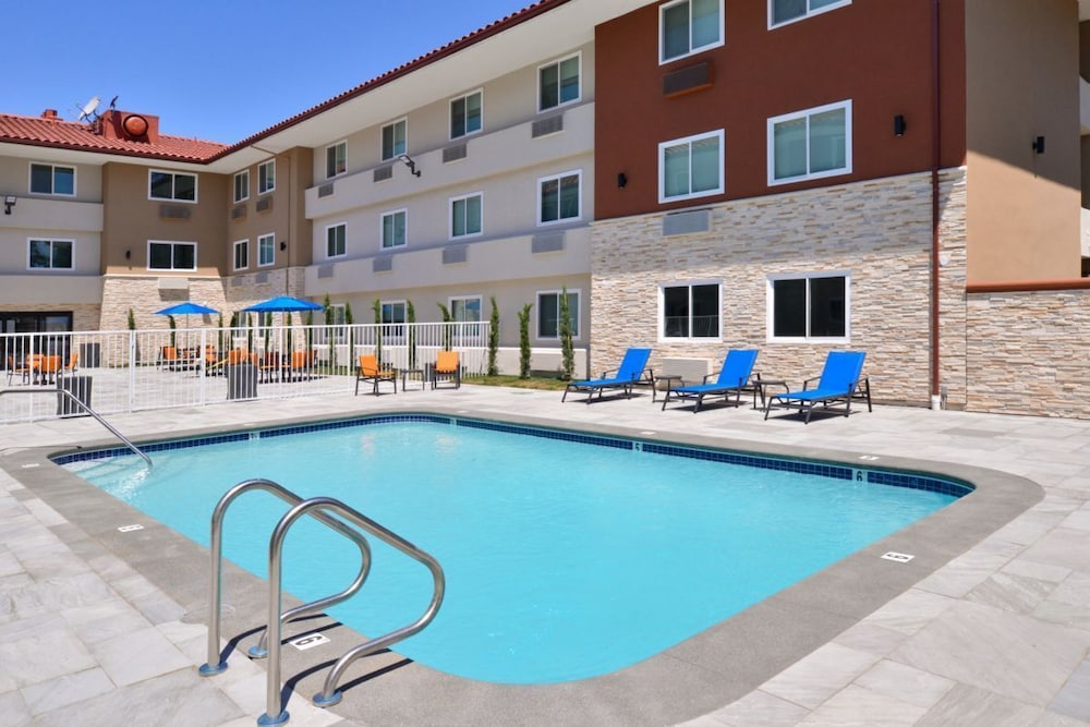 Holiday Inn Express Santa Rosa North by IHG - featured photo