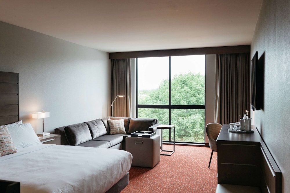 Revel Hotel Des Moines Urbandale Tapestry Collection by Hilton - photo 84