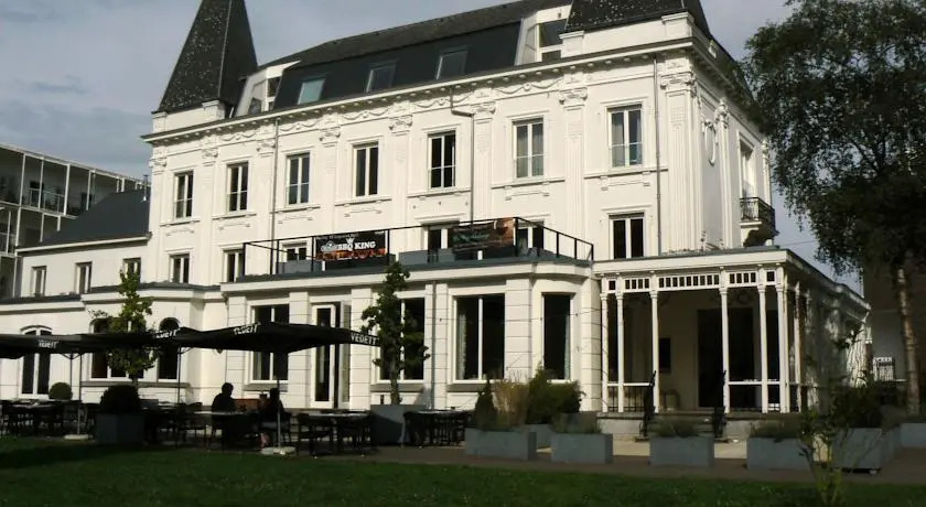 Hotel De Wijn Auberge in Sint-Truiden, Belgium