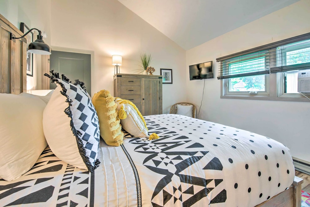Cortland Abode: 1 Mi to Greek Peak Mountain Resort - featured photo