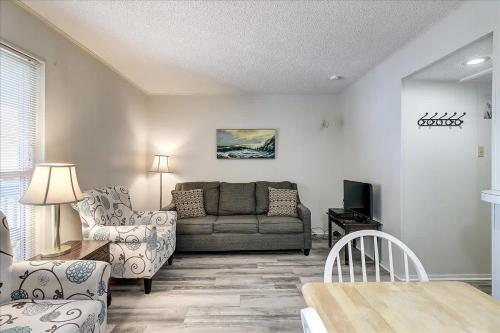 Pompano - last minute hotel in Port Aransas