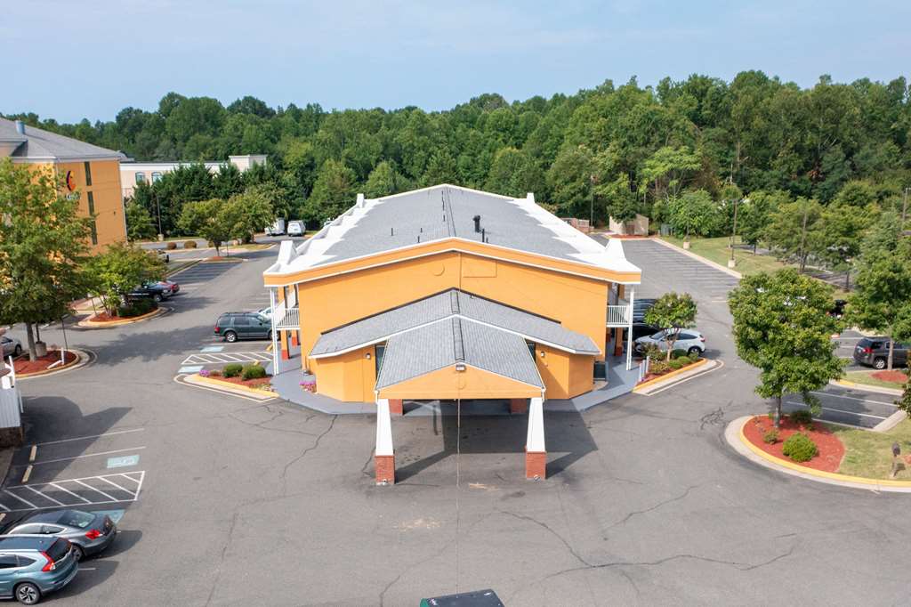 Quality Inn Fredericksburg near Historic Downtown - photo 9