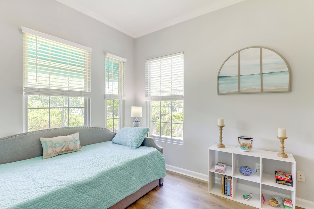 Less Than 2 Mi to Beach Savannah Shores Resort Condo - photo 8