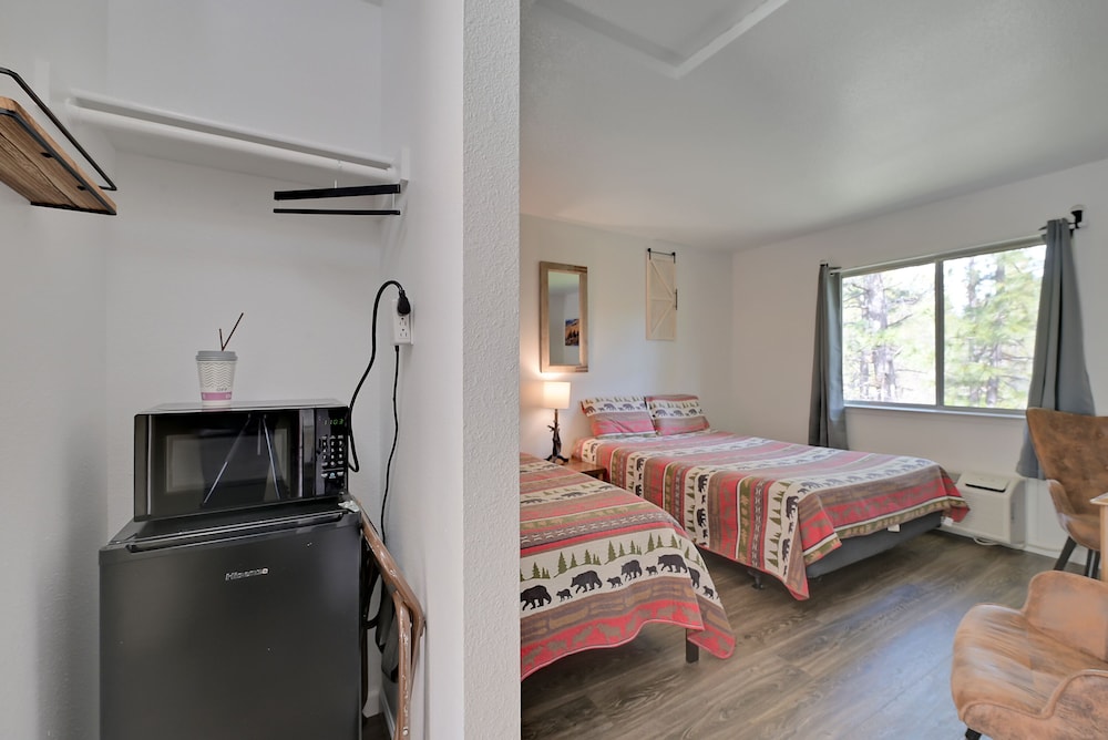 Brownsville Motel - photo 14