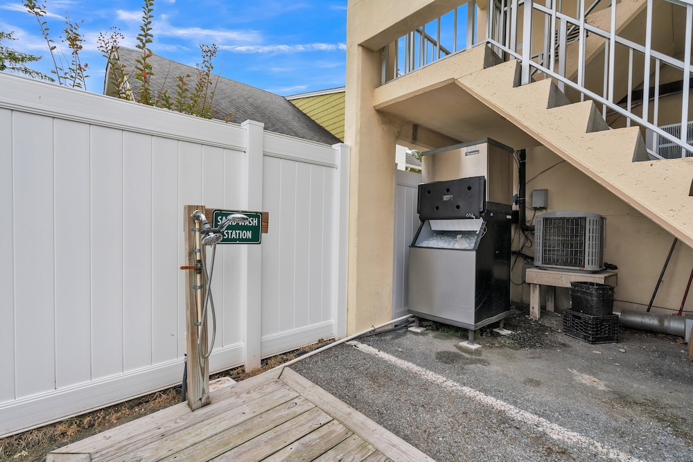 Cape Suites Motel - photo 52