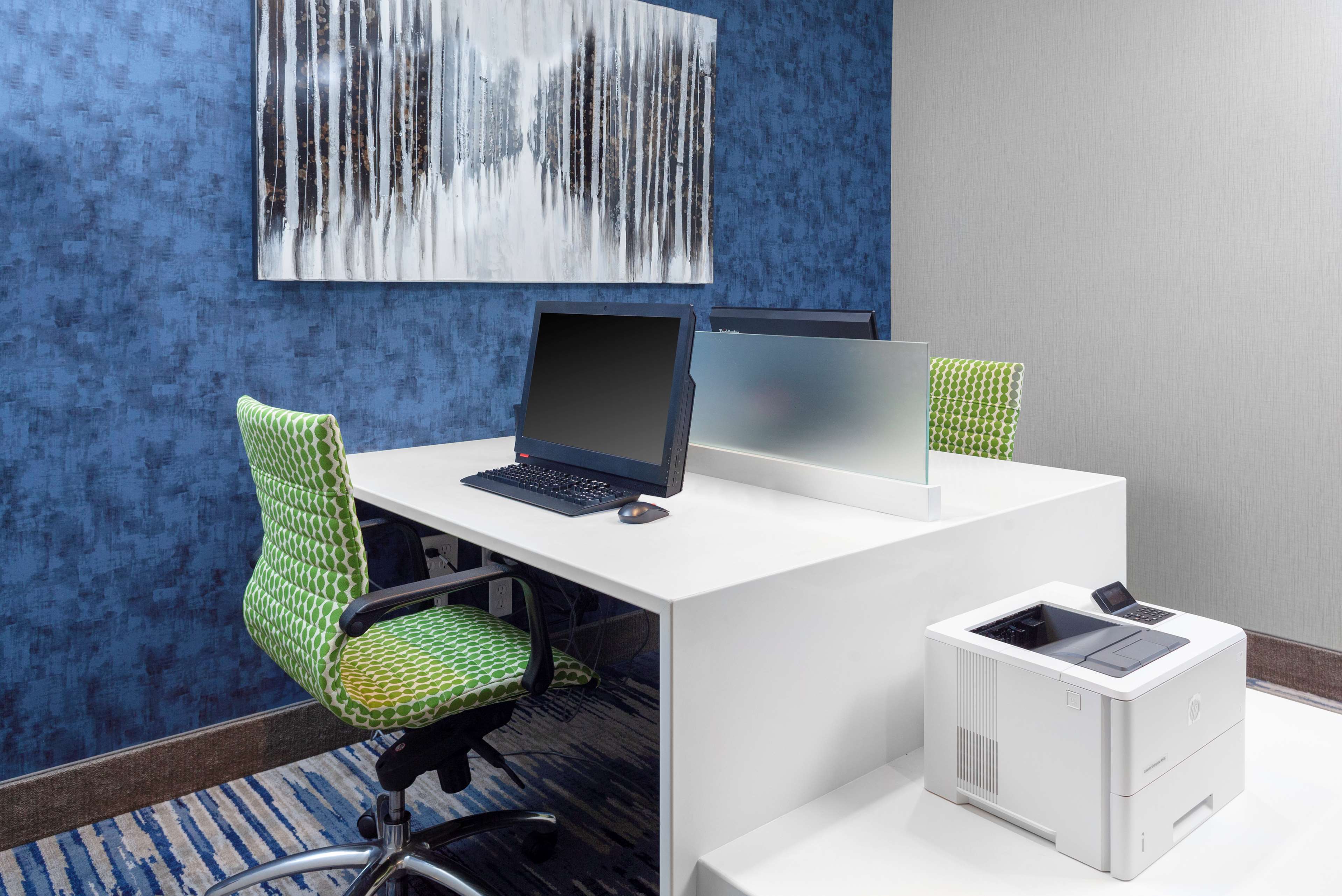 Hampton Inn & Suites Overland Park South - photo 2