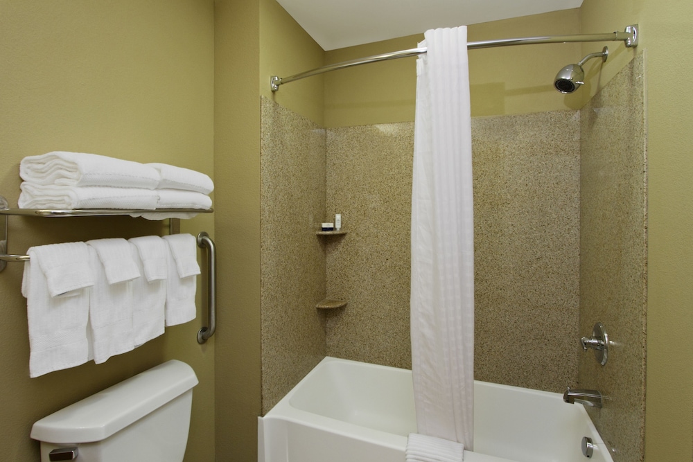 Candlewood Suites Norfolk Airport by IHG - photo 12
