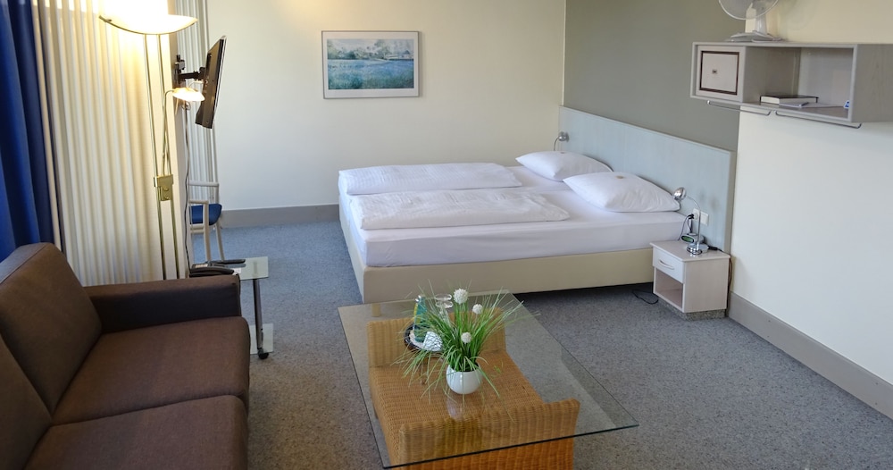 Hotel St. Michaels Heim — Berlin — photo 4