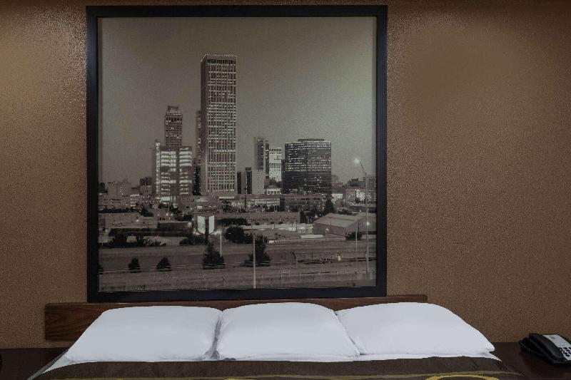 Super 8 By Wyndham Tulsa Arpt St Fairgrounds - photo 19