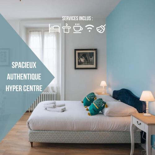 L’ecrin Stationnement Privatif Coeur de Ville in Chateauroux, France