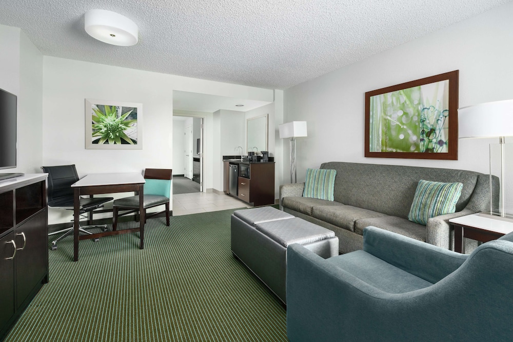 Embassy Suites by Hilton Orlando Lake Buena Vista Resort - photo 15