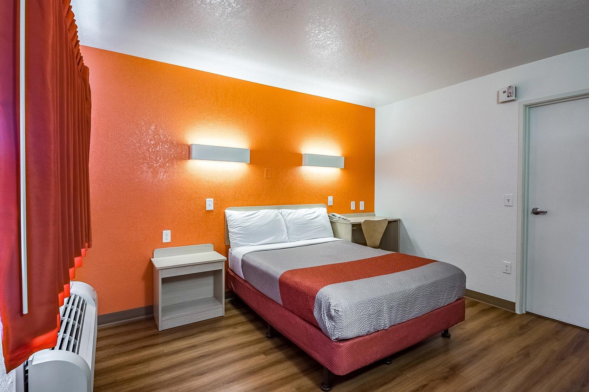 Park Inn by Radisson Salt Lake City Airport - photo 2