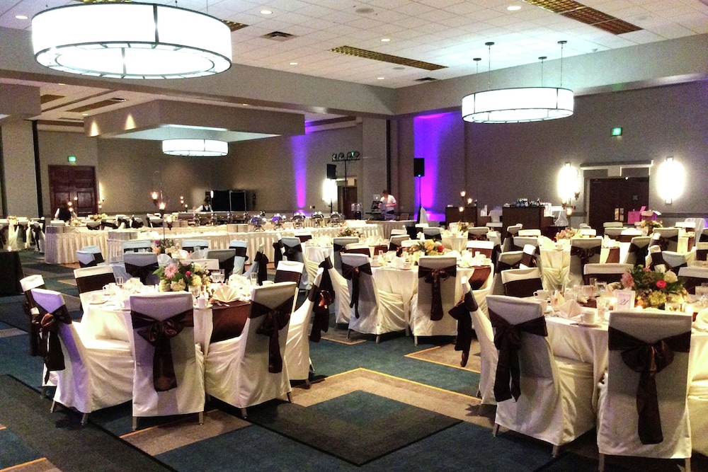 DoubleTree by Hilton Pittsburgh Cranberry - photo 90