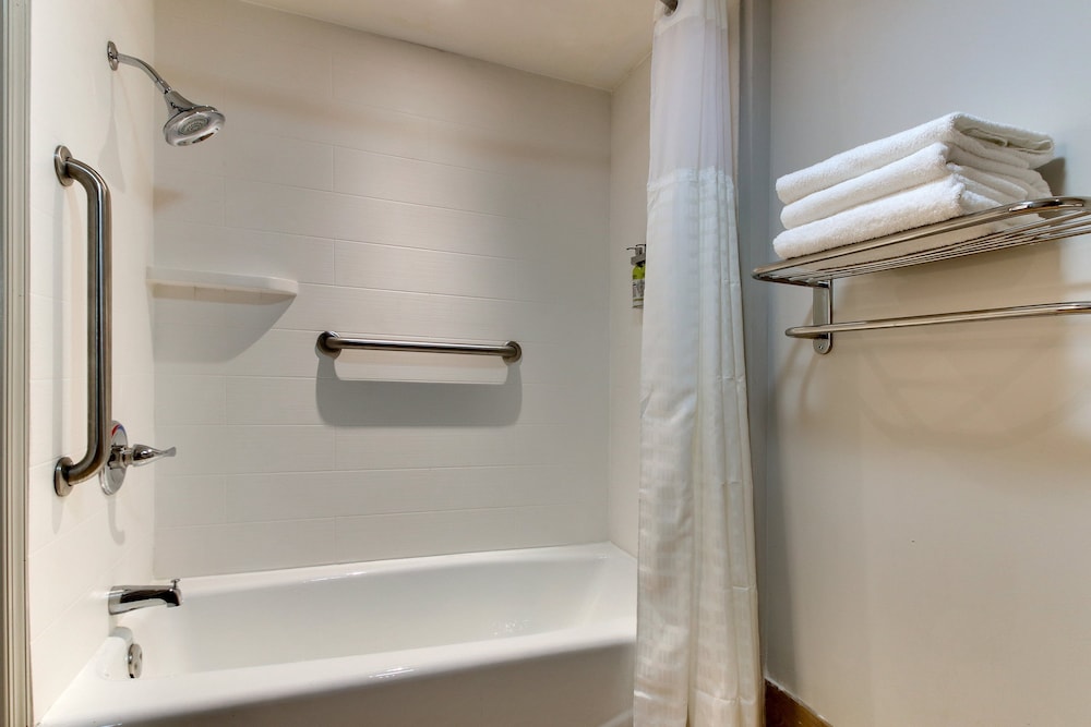 Holiday Inn Express Pittston Scranton Airport by IHG - photo 20