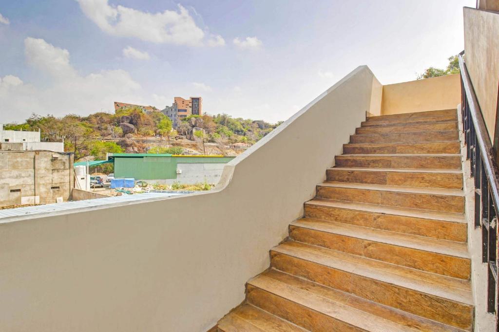 OYO Flagship 83265 Hotel R Square in Warangal, India