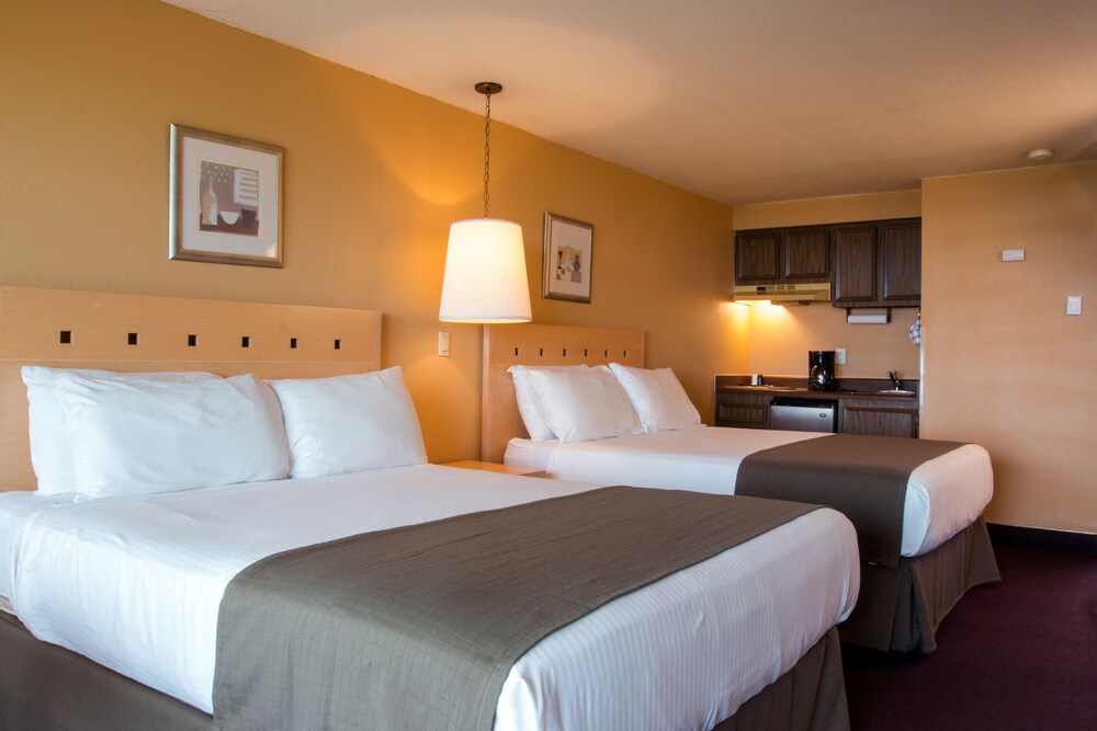 Hi Tide Oceanfront Inn - photo 9