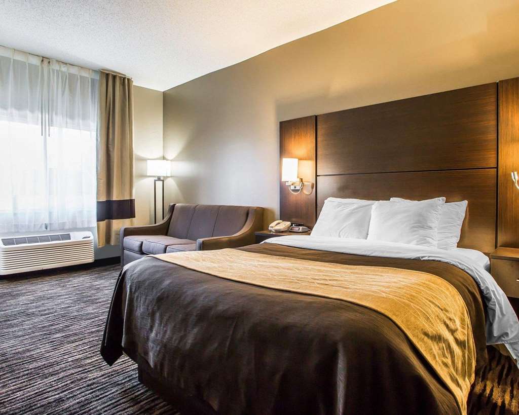 Quality Inn Dayton North Vandalia - photo 14