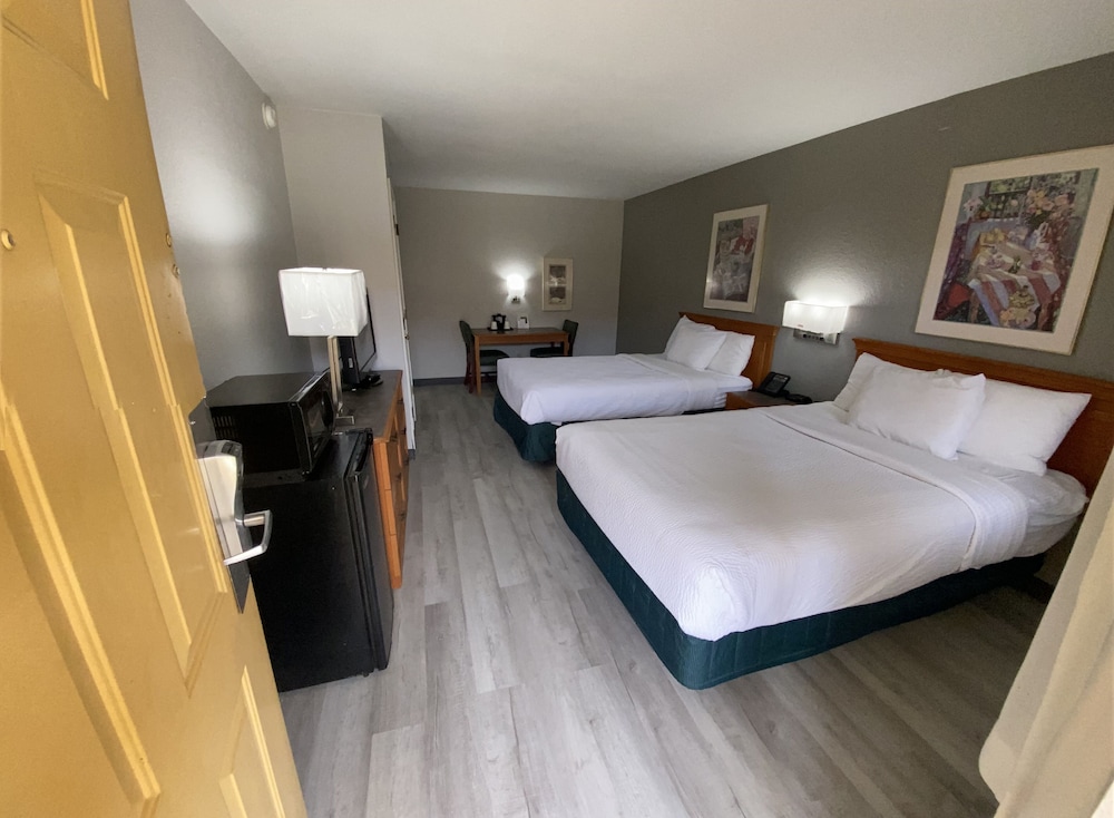 La Quinta Inn by Wyndham Tyler - photo 9
