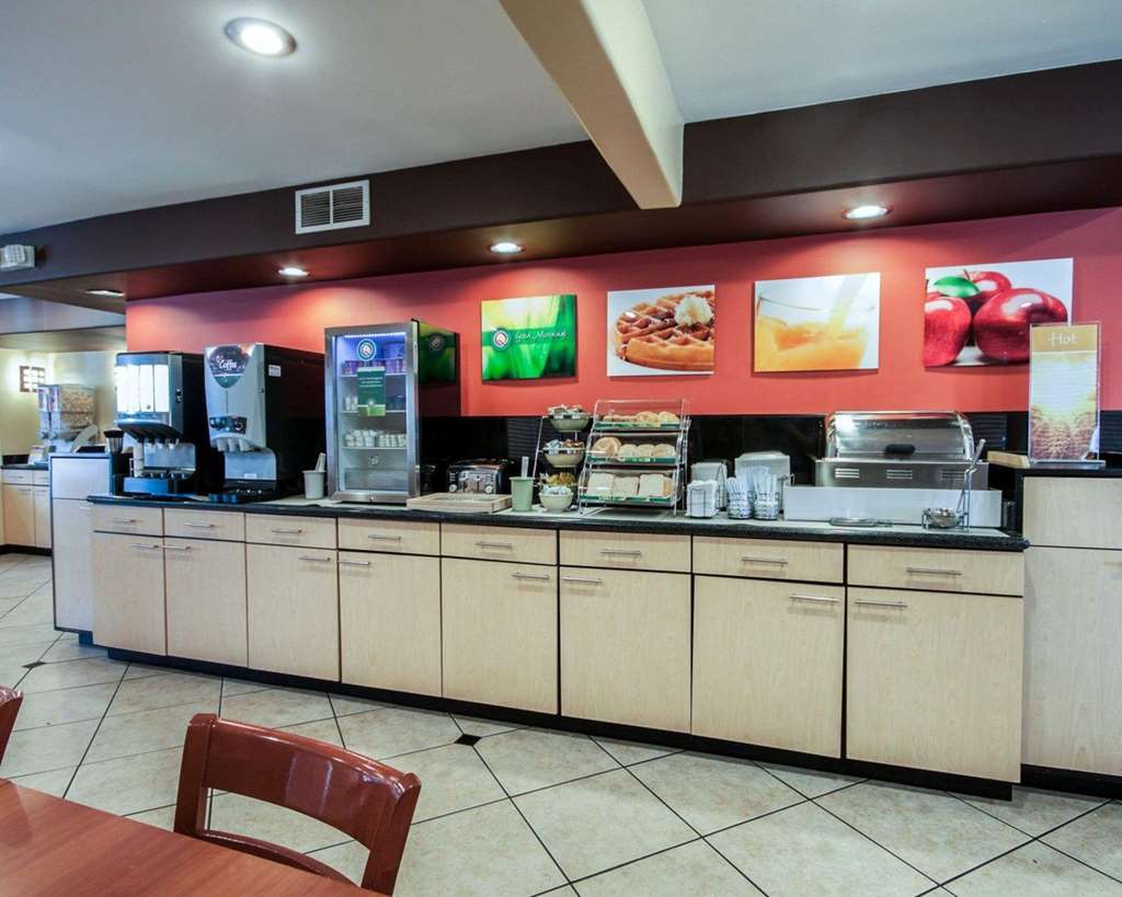 Quality Inn Airport East - photo 26