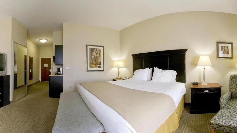 Holiday Inn Express Hotel & Suites Vernon College Area by IHG - photo 27
